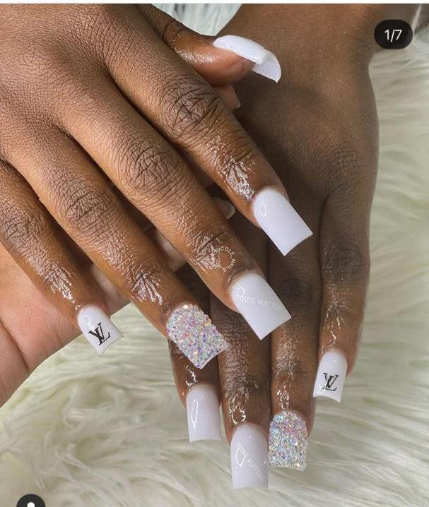 Nails ,jewelries & Perfumes.... Image 2